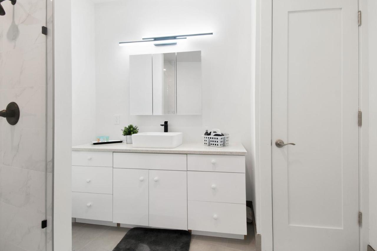 Appartement Nest Away 2 Queen Near Ewr-Penn- Free Parking à Newark Extérieur photo